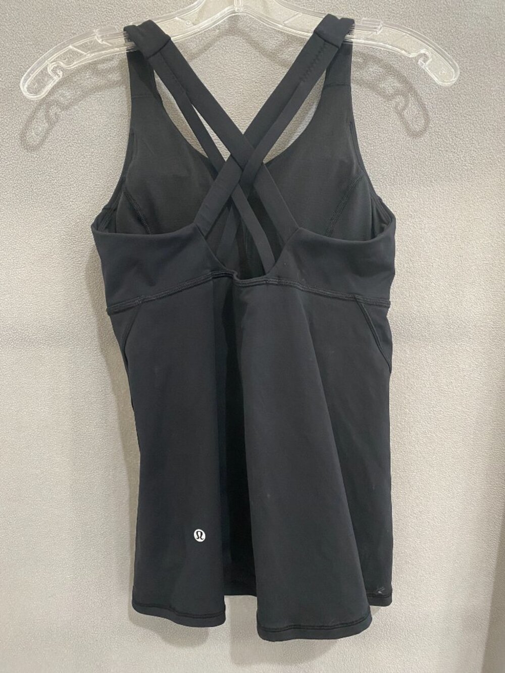 Lululemon Black Strappy Back Tank Top Womens Built In Bra Yoga Athletic Top - Picture 4 of 6